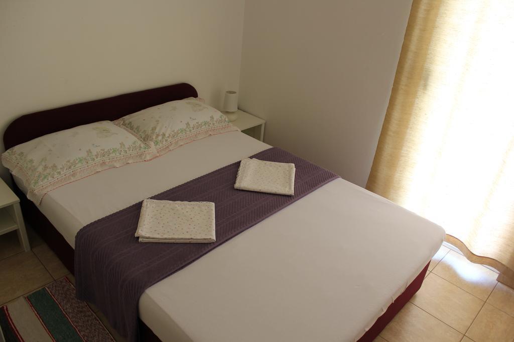 Apartments Istuk Vir Rom bilde